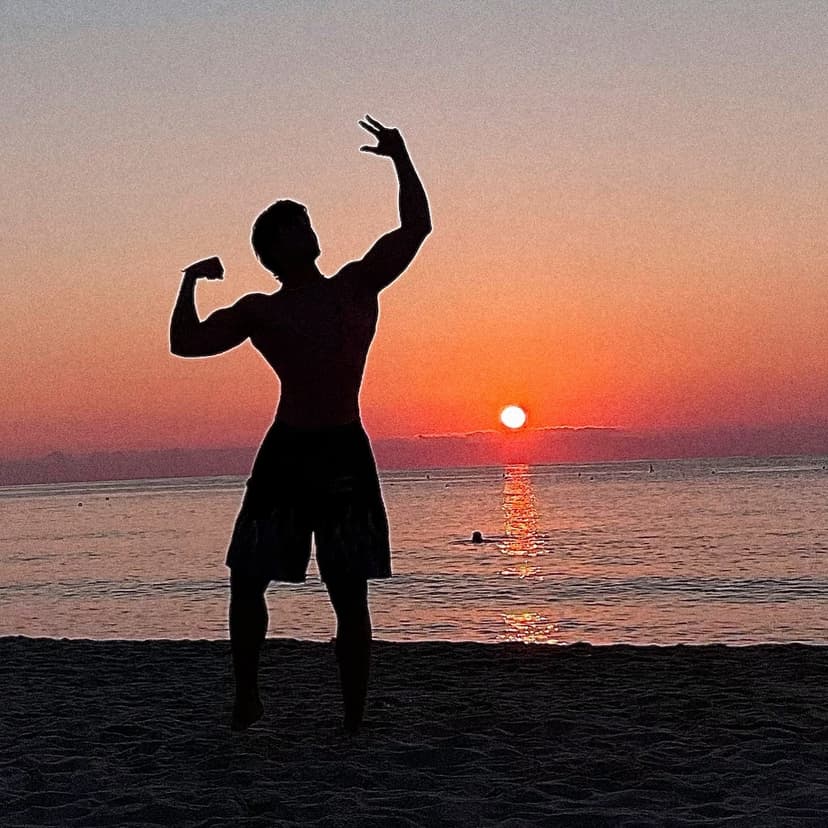 Mirko pose